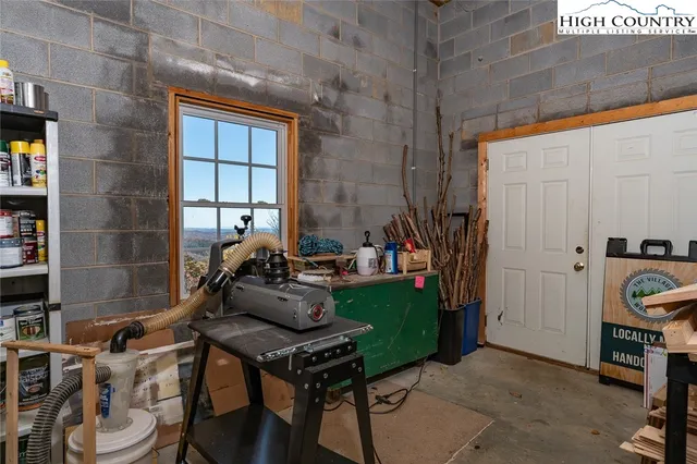 $685,000 | 7330 Harmon Lane, Lenoir, NC 28645