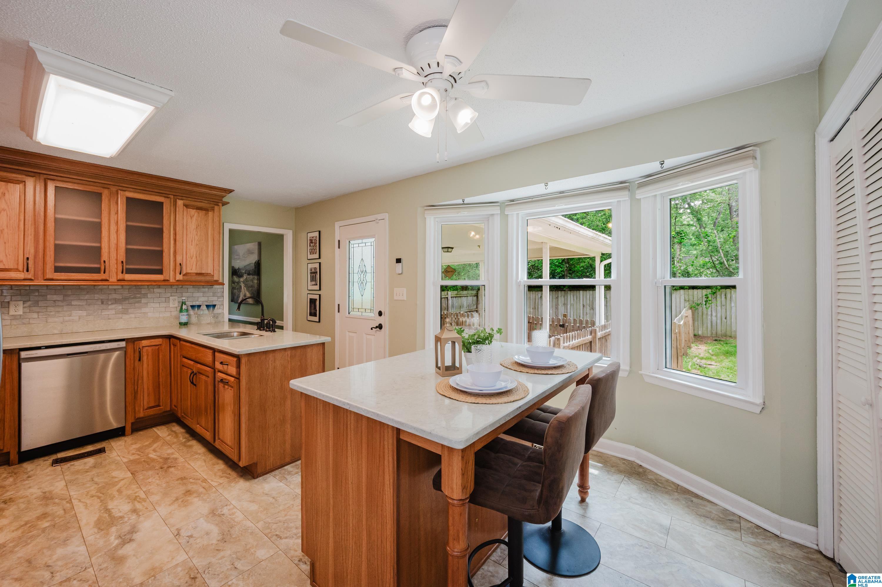 1355 Waxwing Trail Alabaster, AL 35007 - Photo 12 of 29