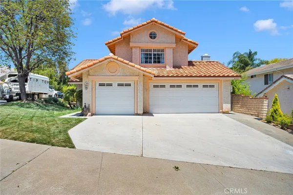 $730,000 | 22321 Pamplico Drive, Saugus, CA 91350