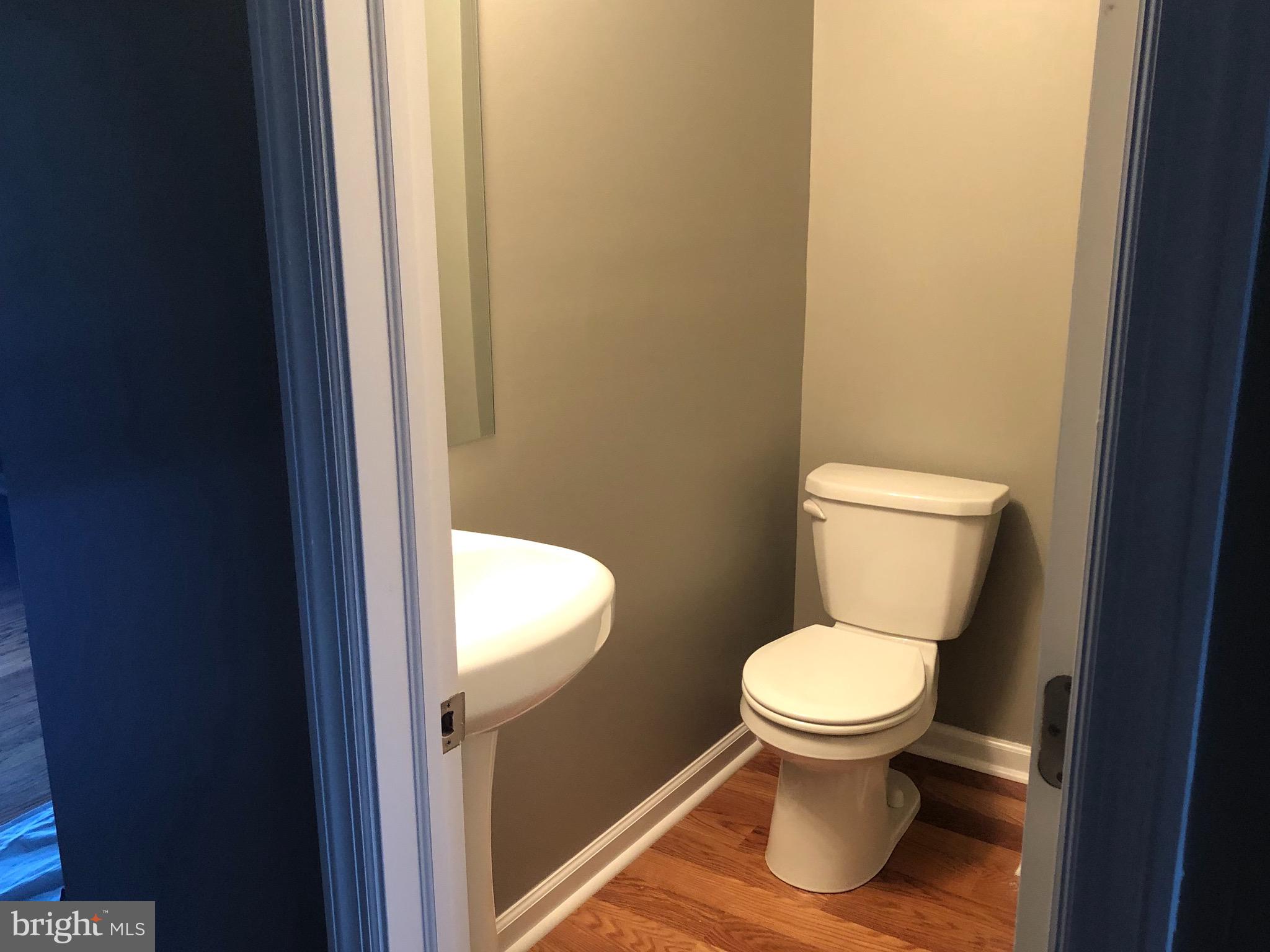 280 South Highland Road Springfield, PA 19064 - Photo 10 of 23 Half Bath