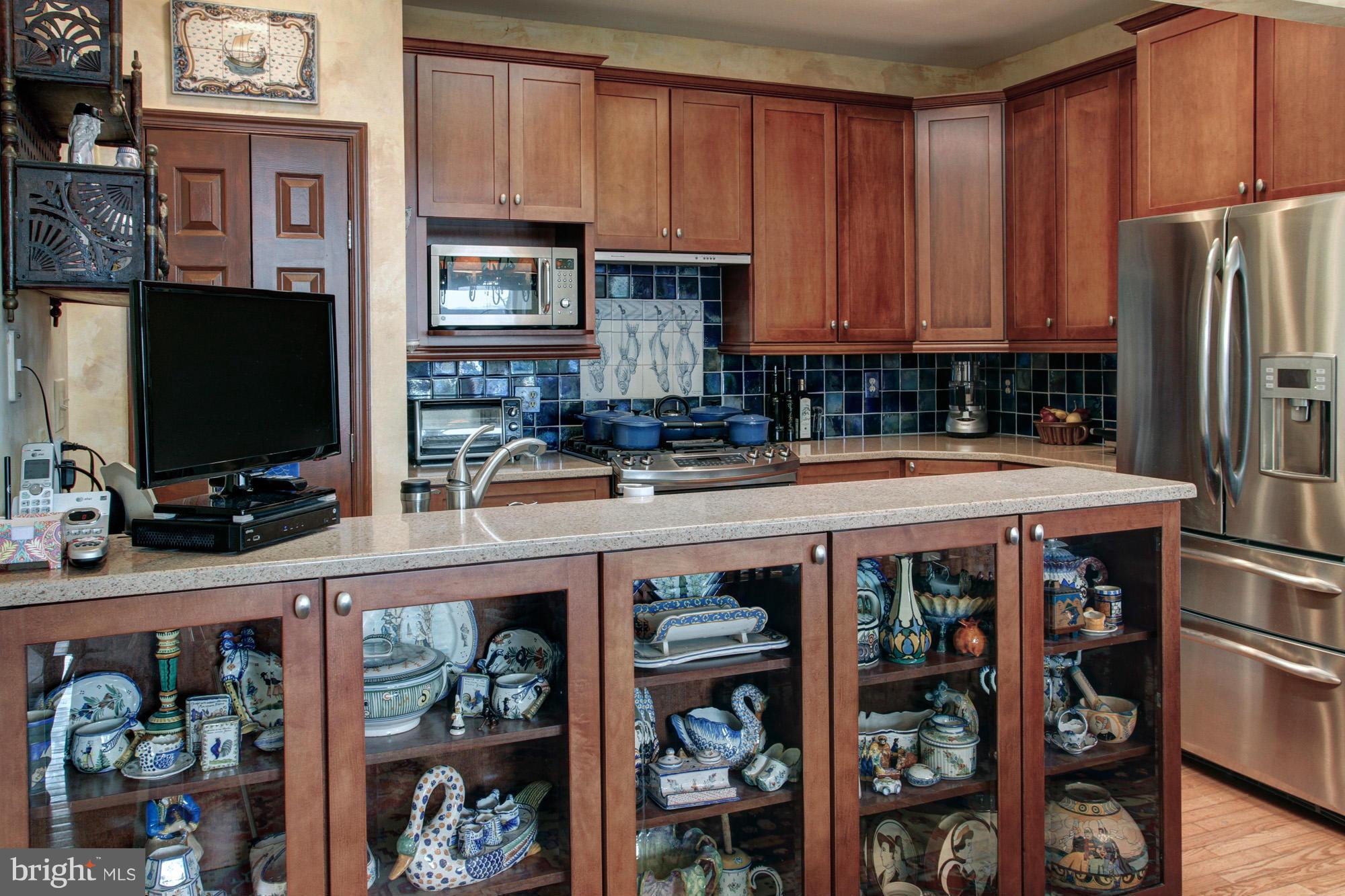 1010 South River Landing Road, Unit 1010 Edgewater, MD 21037 - Photo 5 of 24 Kitchen