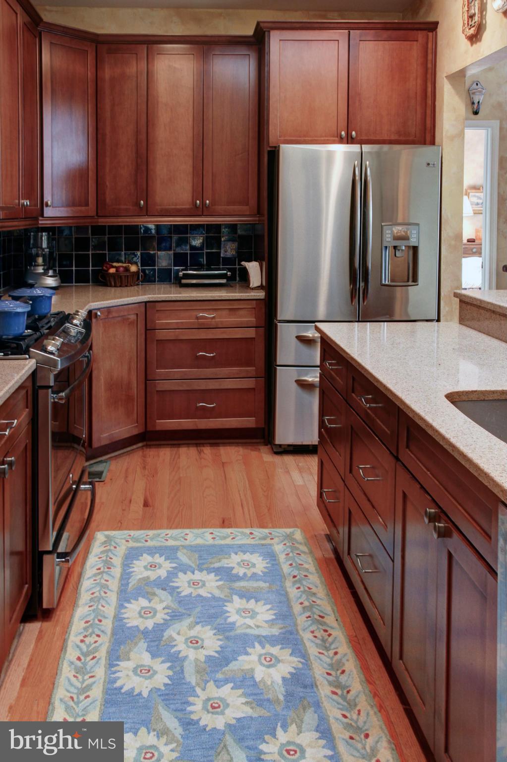 1010 South River Landing Road, Unit 1010 Edgewater, MD 21037 - Photo 6 of 24 Kitchen