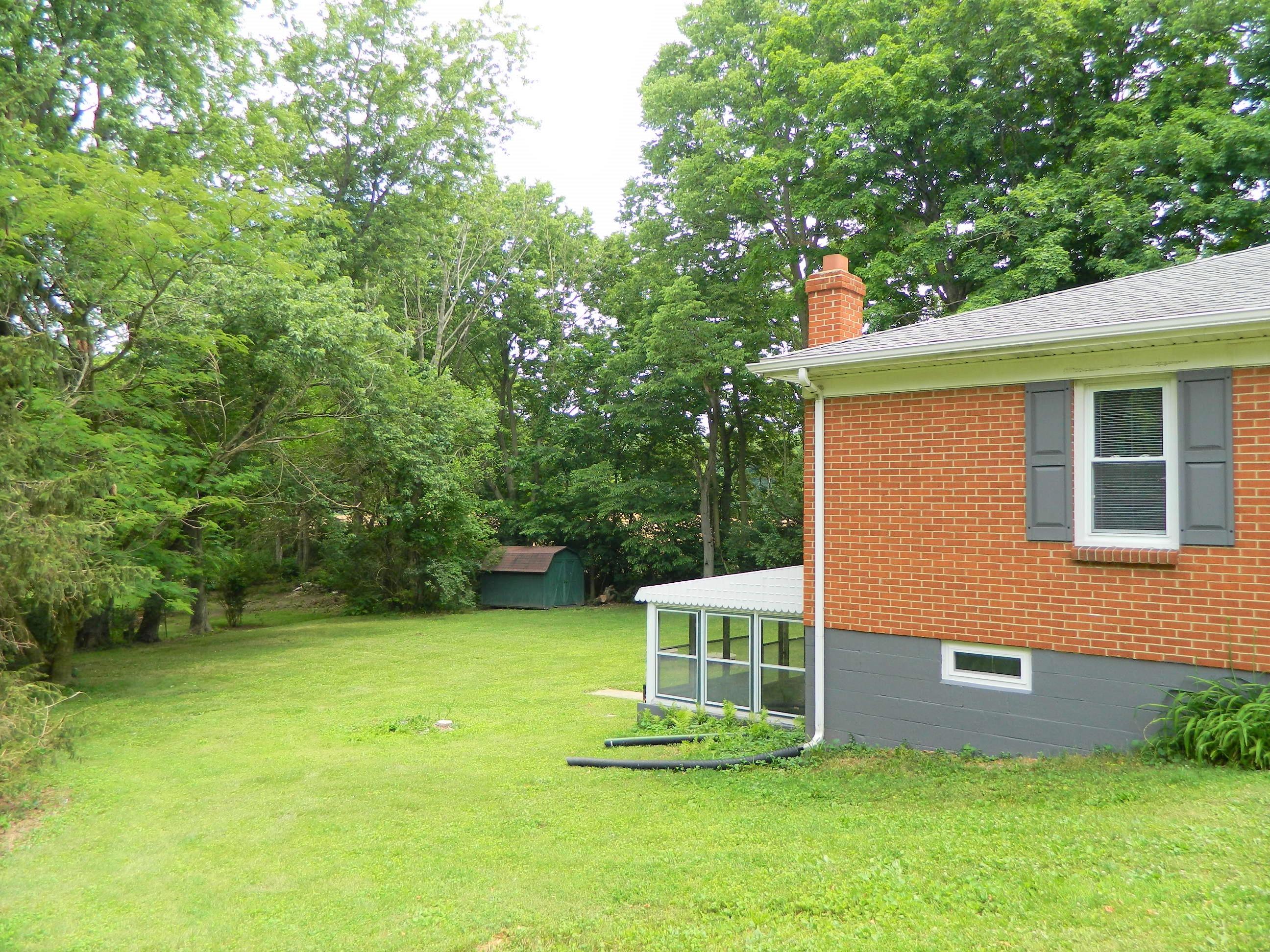 3786 Fairfield Springfield, OH 45502 - Photo 44 of 47