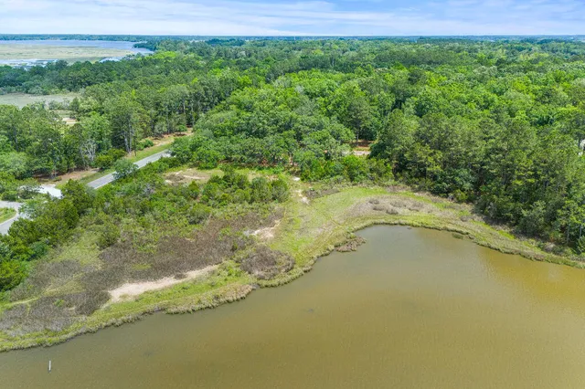 $288,999 | 15 B Beagle Club Road, Meggett, SC 29449