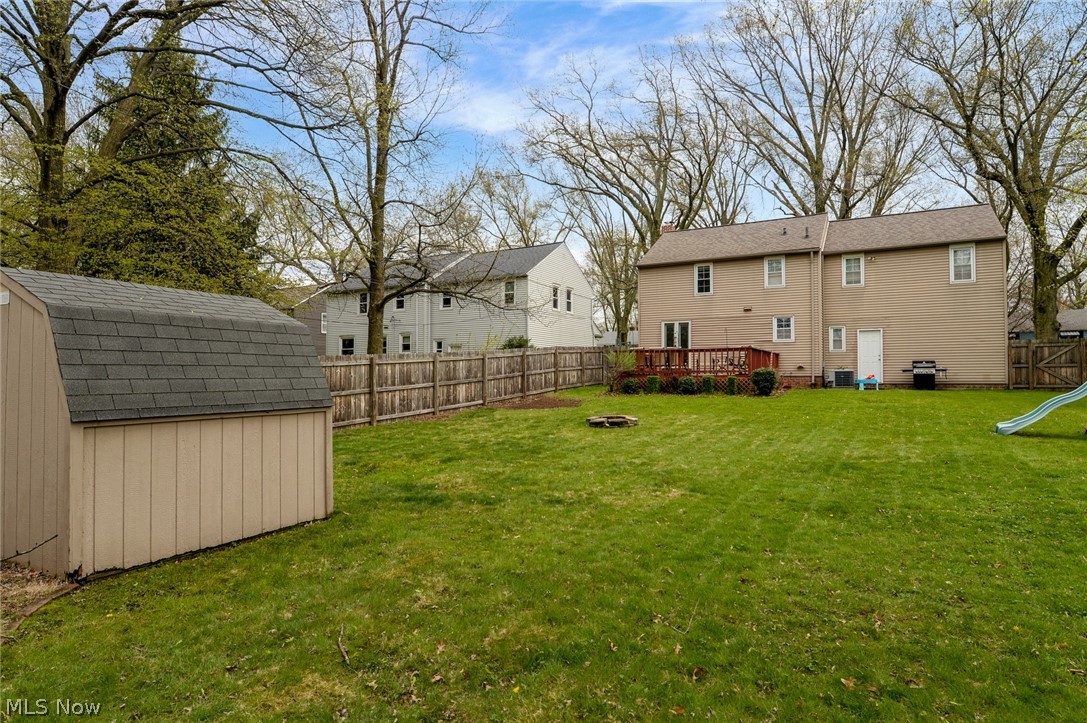 1304 Ford Road Lyndhurst, OH 44124 - Photo 24 of 29 BACKYARD LOOKING EAST