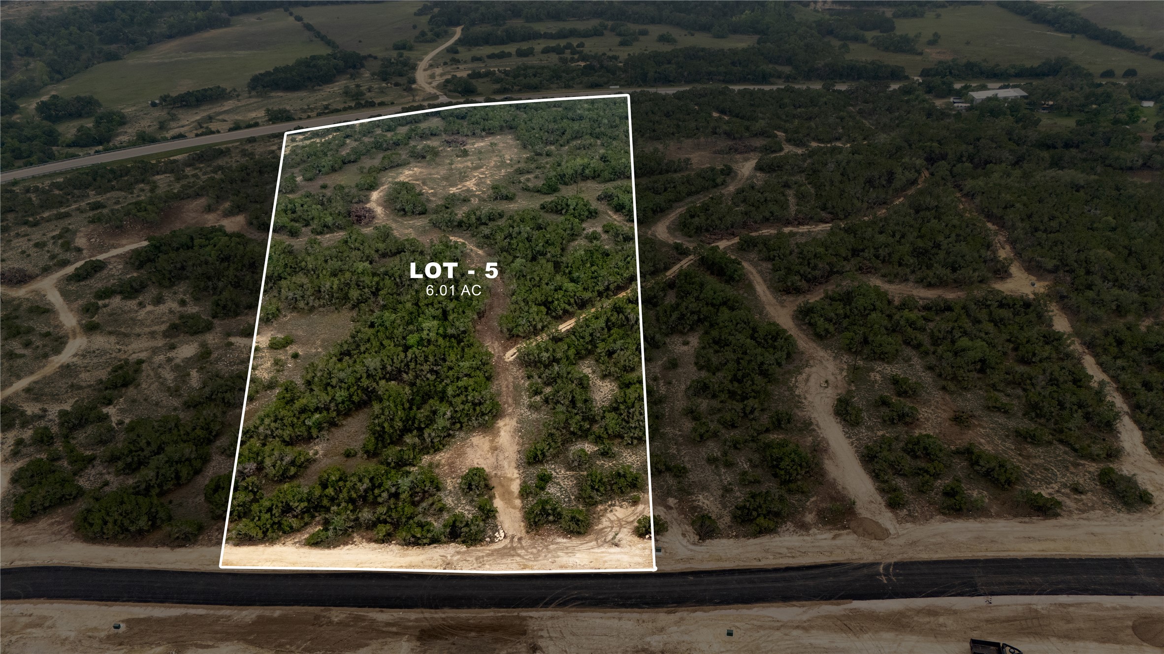 Lot lines are approximate and intended for visual reference only. Buyers are encouraged to verify boundaries with a survey.