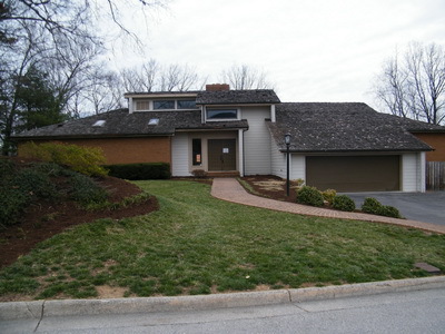 2683 Turnberry Road Salem, VA 24153 - Photo 1 of 6 FRONT