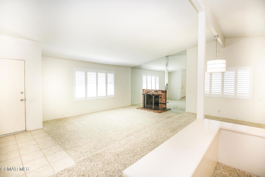 458 Mark Drive Simi Valley, CA 93065 - Photo 6 of 36