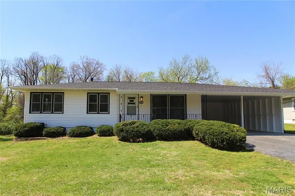 $199,900 | 29 Venus Drive, Belleville, IL 62226
