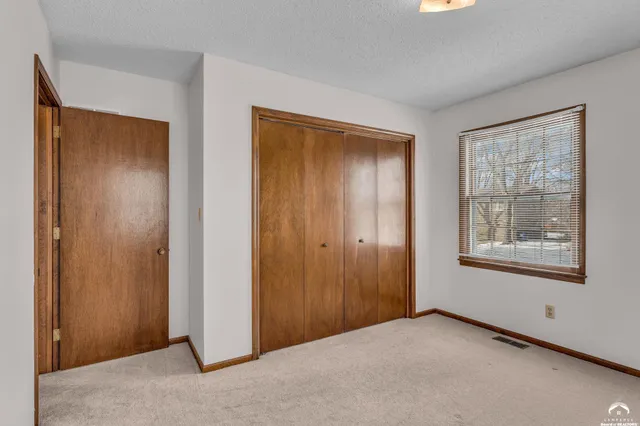 $310,000 | 2700 Lockridge Drive, Lawrence, KS 66047