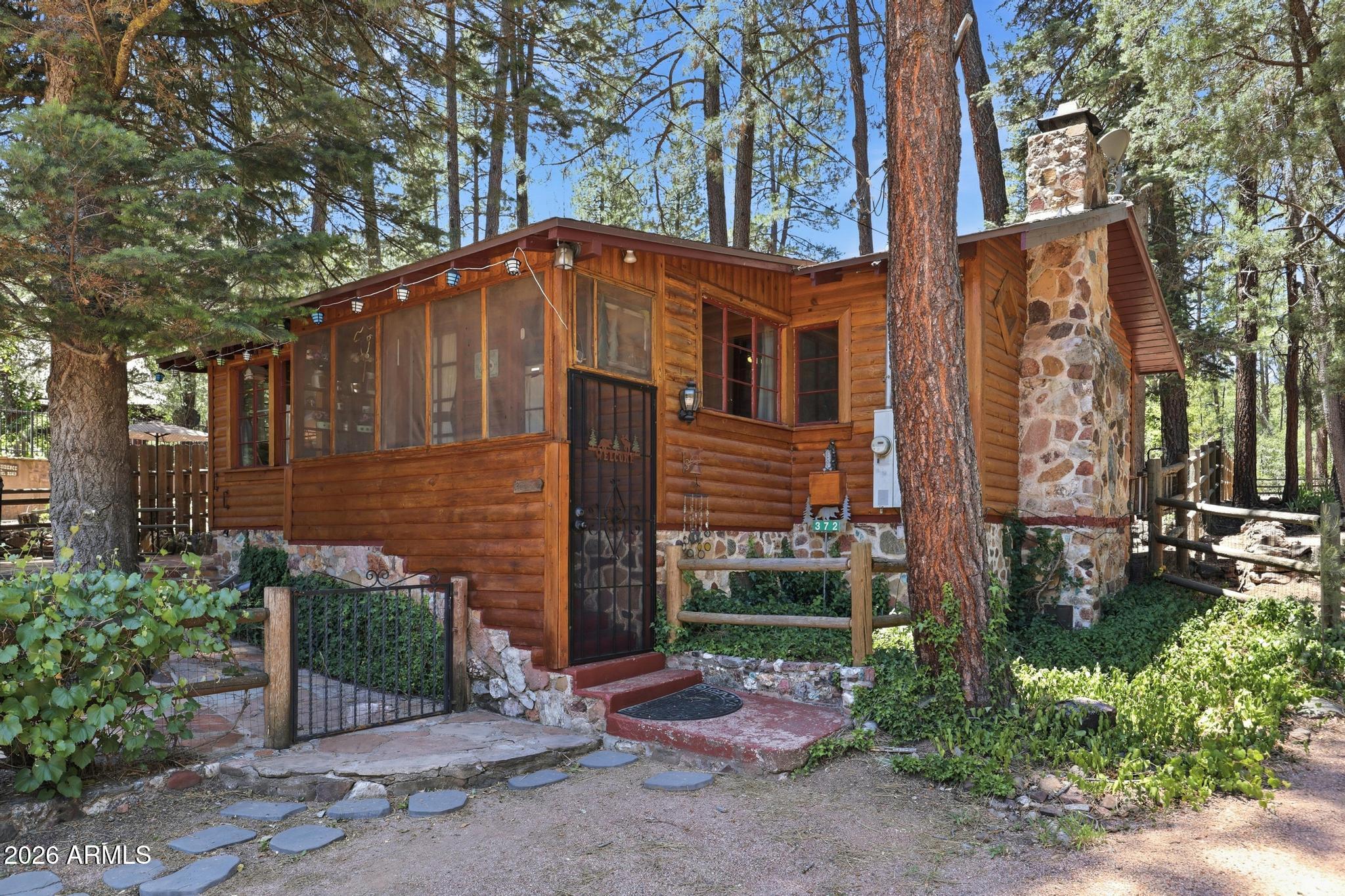 372 Short Road Payson, AZ 85541 - Photo 1 of 31 front side
