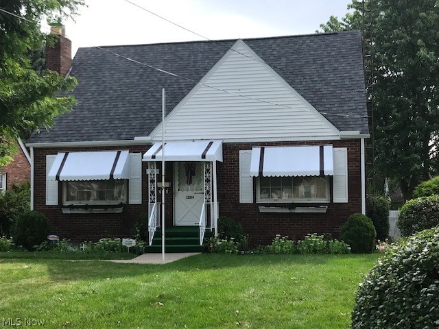 1204 Raff Road Southwest Canton, OH 44710 - Photo 1 of 17 Gallery Image 1