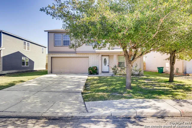 $1,565 | 4810 Heather Pass, San Antonio, TX 78218