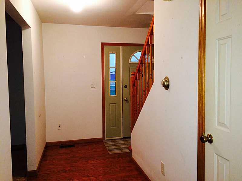 10410 Wells Road Anna, OH 45302 - Photo 2 of 19