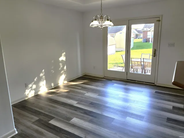 $299,000 | 639 Sterchi Drive, Evansville, IN 47711