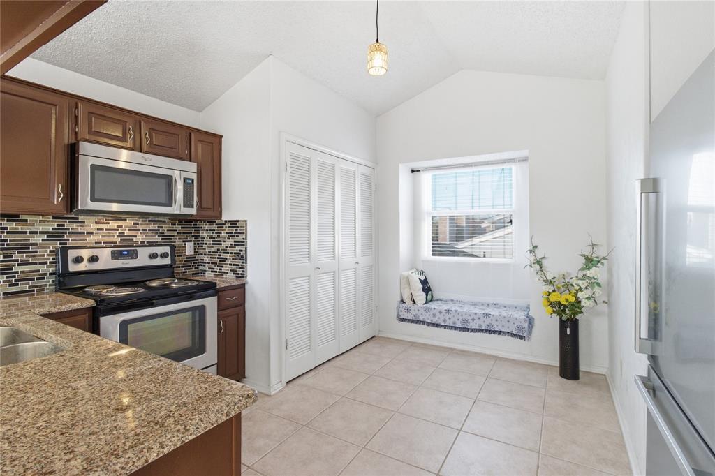 17490 Meandering Way, Unit 1711 Dallas, TX 75252 - Photo 10 of 21