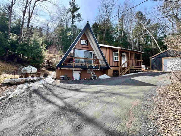 $285,000 | 2719 Nh Route, Orford, NH 03777