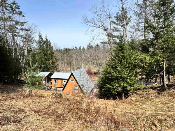 $285,000 | 2719 Nh Route, Orford, NH 03777