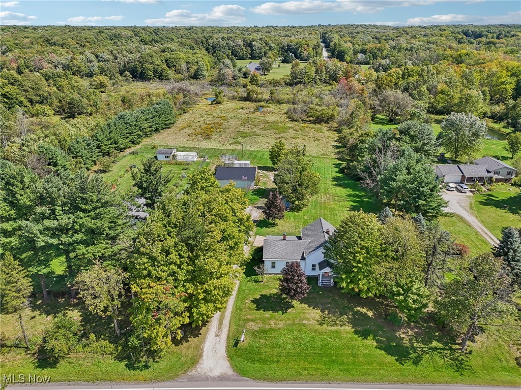 11287 Old State Road Chardon, OH 44024 - Photo 41 of 44