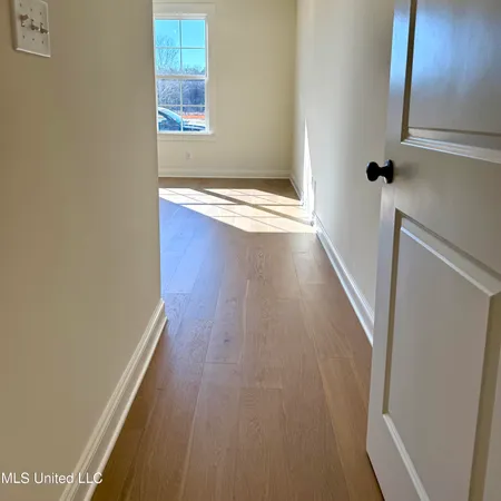 $346,900 | 502 Bolivar Drive, Nesbit, MS 38651