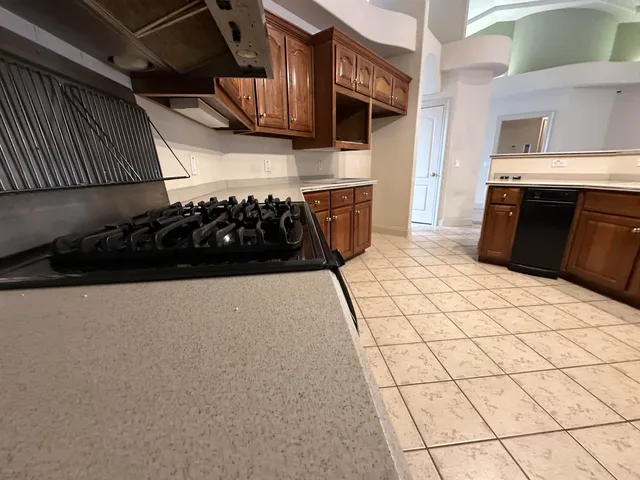 $345,000 | 7934 Castle Pointe Way, Pensacola, FL 32506