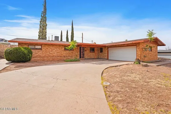$310,000 | 4208 Hampshire Lane, El Paso, TX 79902