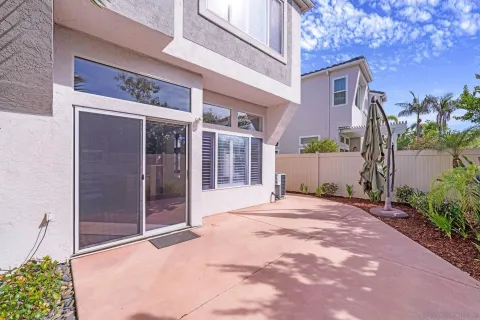 $975,000 | 7551 Hazard Center Drive, San Diego, CA 92108