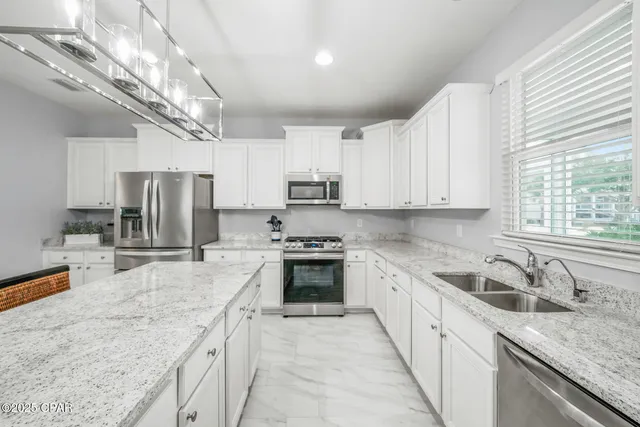 $899,900 | 102 Washboard Court, Port St. Joe, FL 32456