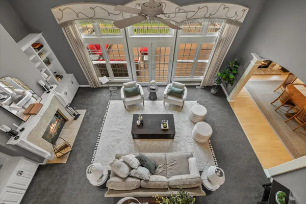 $1,100,000 | W282-n4331 Somerset Lane, Delafield, WI 53072