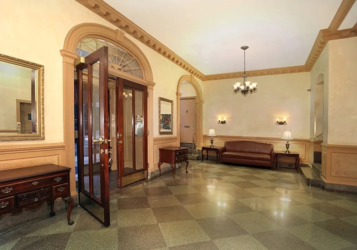 155 Riverside Drive, Unit PH Manhattan, NY 10024 - Photo 10 of 11 Photo 10