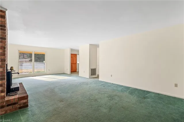 $394,900 | 2126 Chestnut Drive, High Point, NC 27262