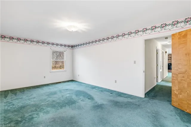 $394,900 | 2126 Chestnut Drive, High Point, NC 27262