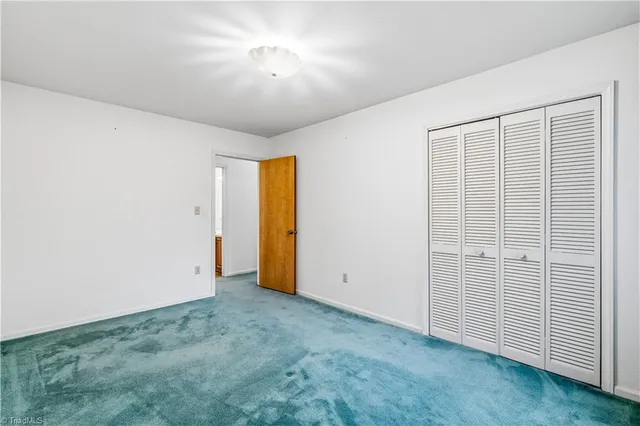 $394,900 | 2126 Chestnut Drive, High Point, NC 27262