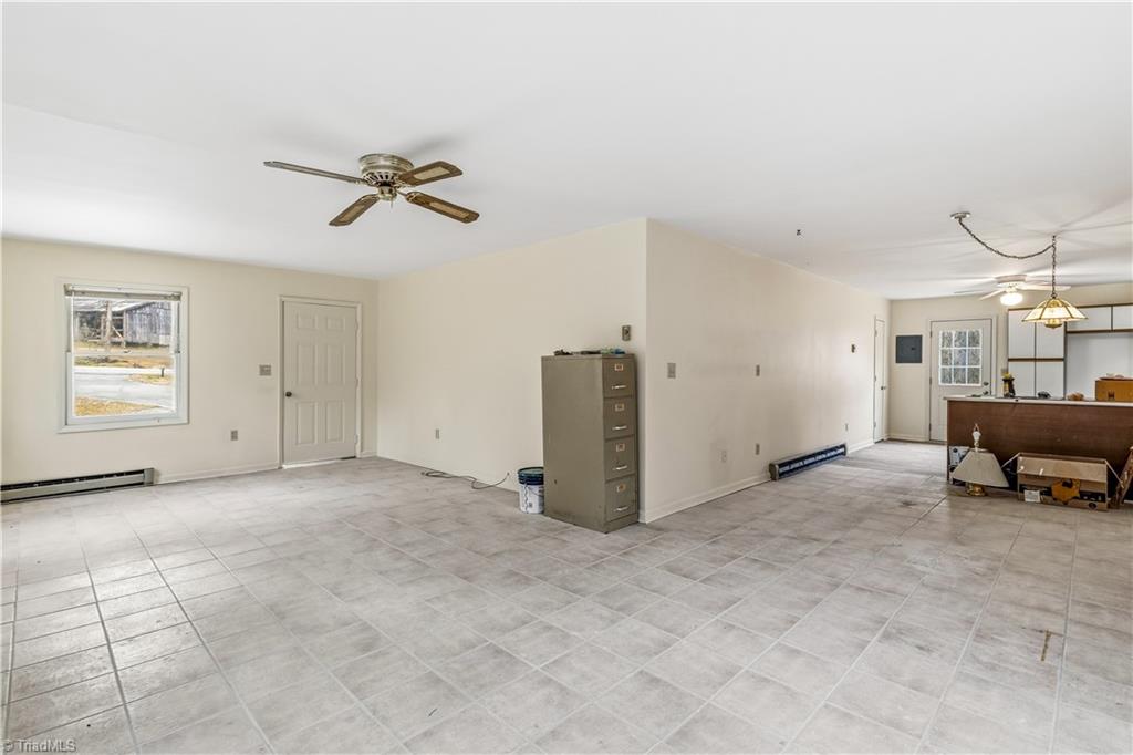 2126 Chestnut Drive High Point, NC 27262 - Photo 42 of 49 Detached Appartment