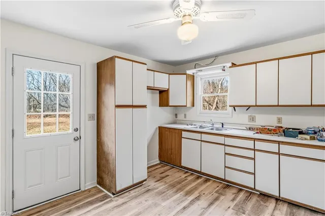 $394,900 | 2126 Chestnut Drive, High Point, NC 27262