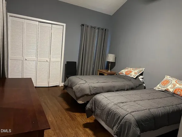 $1,950 | 23 Bloomsbury Court, Chapel Hill, NC 27517