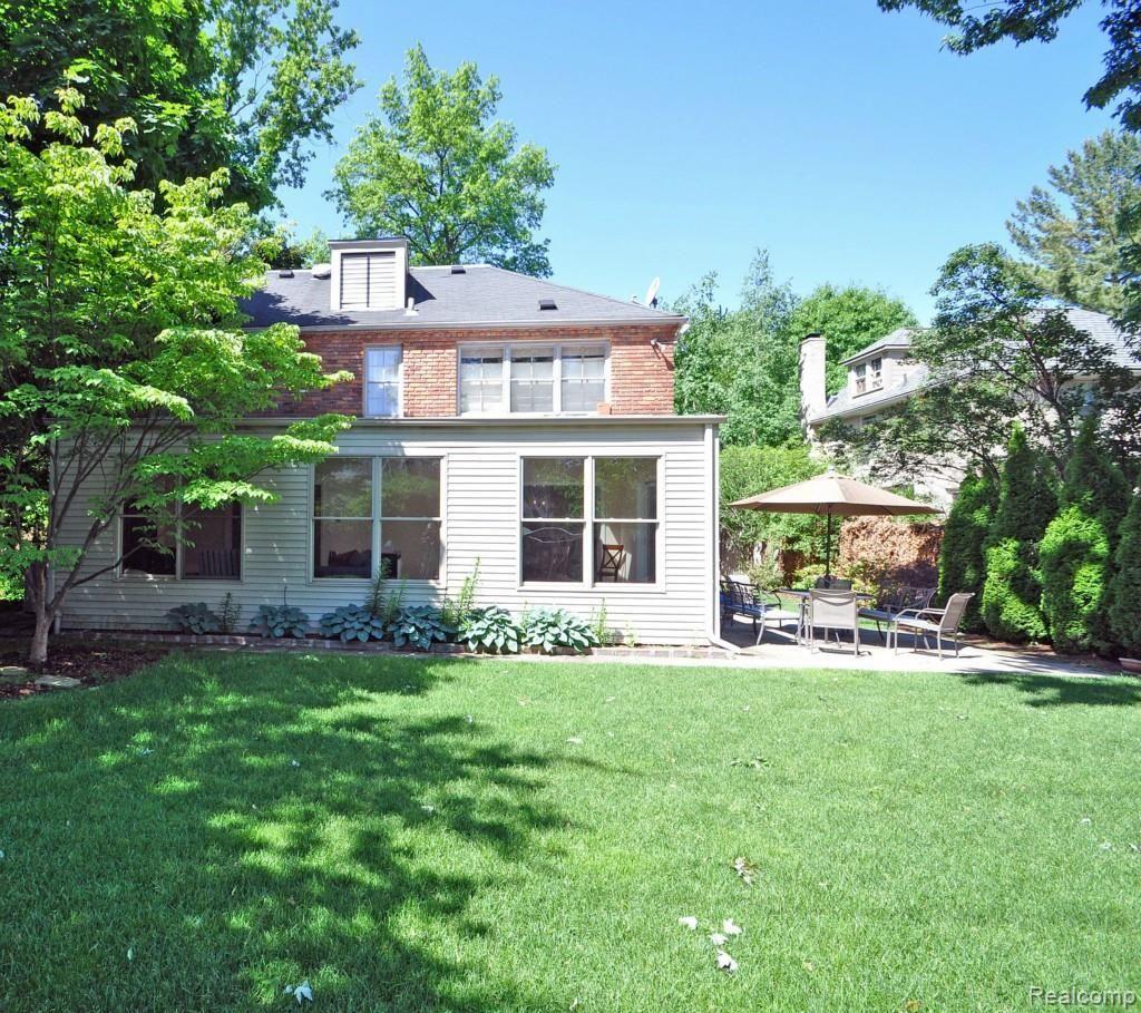 552 Washington Road Grosse Pointe, MI 48230 - Photo 23 of 30 11.jpg