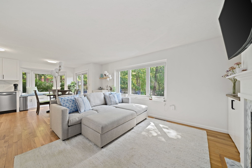 36 Maple Street, Unit 36 Canton, MA 02021 - Photo 4 of 40