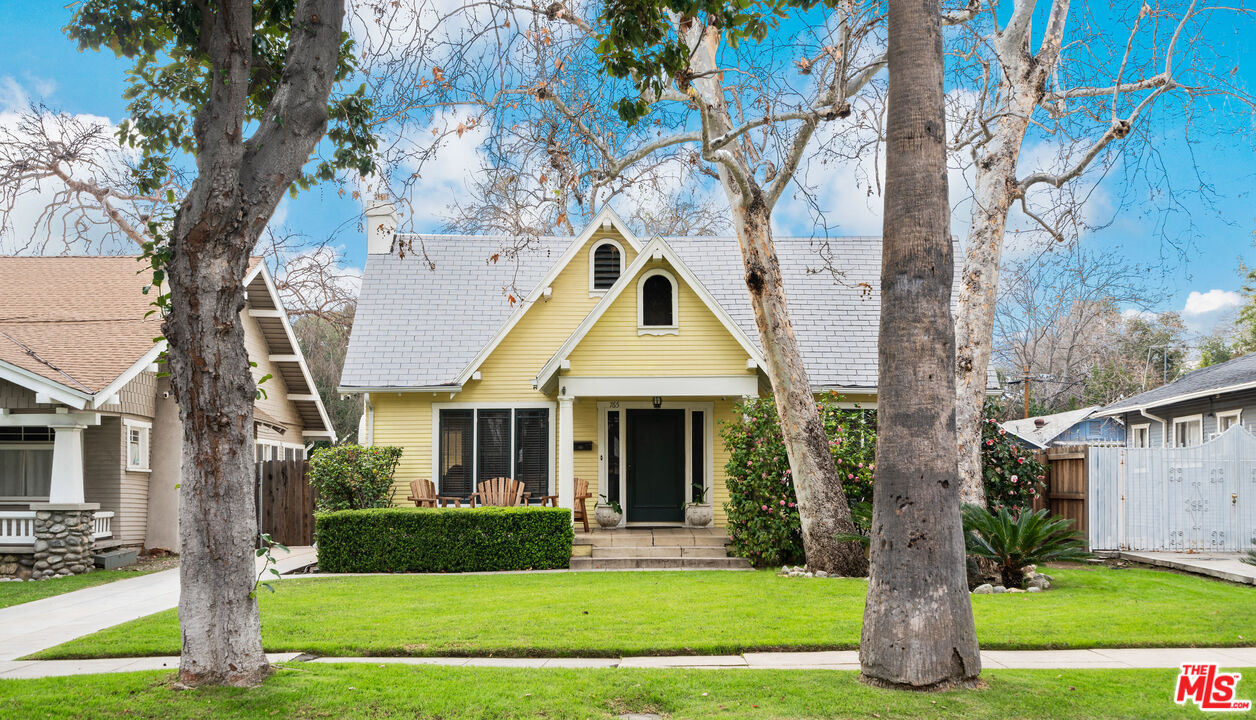 765 Mar Vista Avenue Pasadena, CA 91104 - Photo 1 of 42 a front view of house with yard