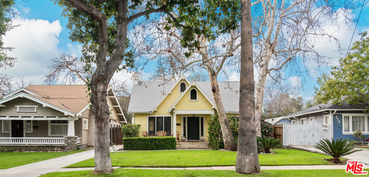 765 Mar Vista Avenue Pasadena, CA 91104 - Photo 2 of 42 a view of house with a yard