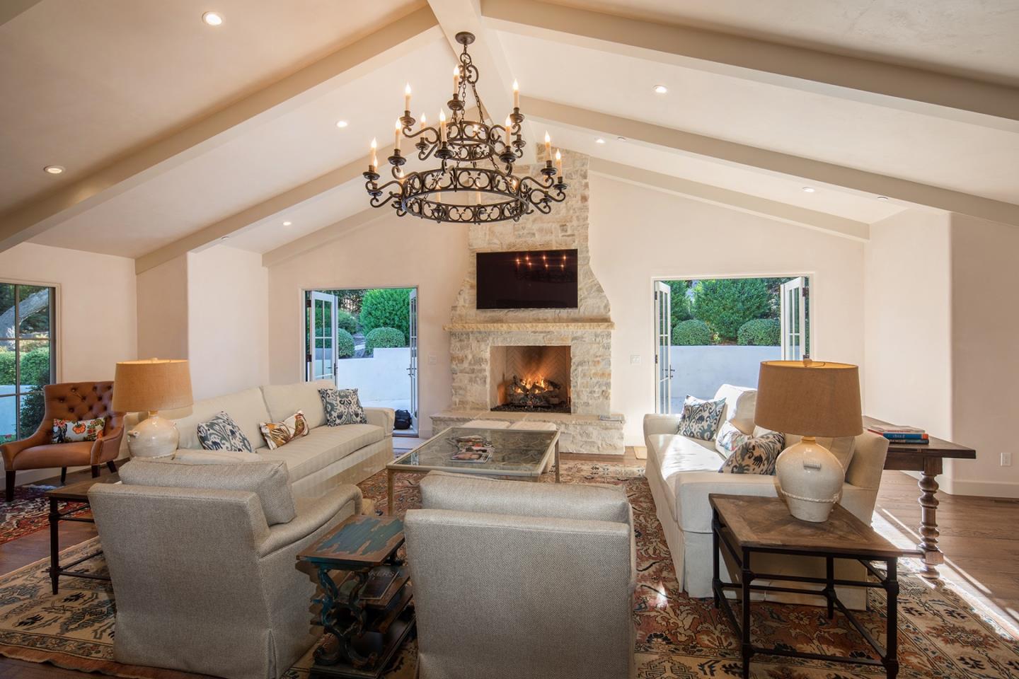 25690 Hatton Road Carmel, CA 93923 - Photo 5 of 41 Gallery Image 5