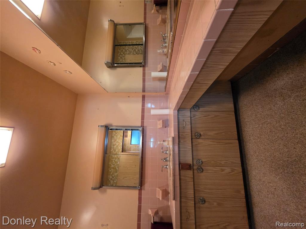 2100 Sanilac Road Sandusky, MI 48471 - Photo 19 of 36