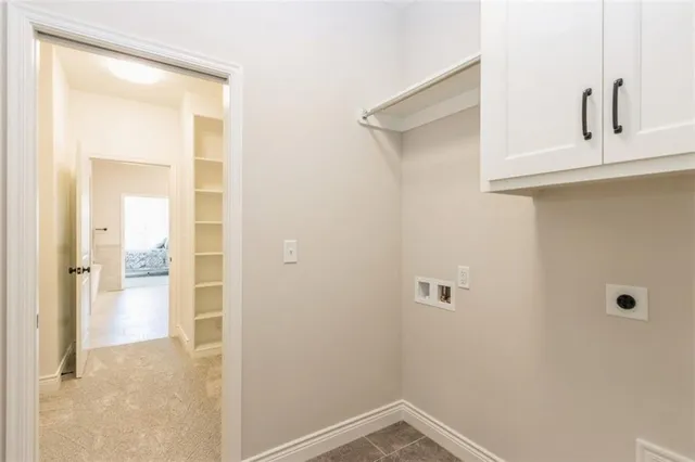 $579,950 | 11431 South Waterford Drive, Olathe, KS 66061