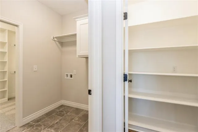 $579,950 | 11431 South Waterford Drive, Olathe, KS 66061