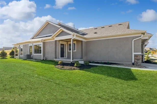 $579,950 | 11431 South Waterford Drive, Olathe, KS 66061