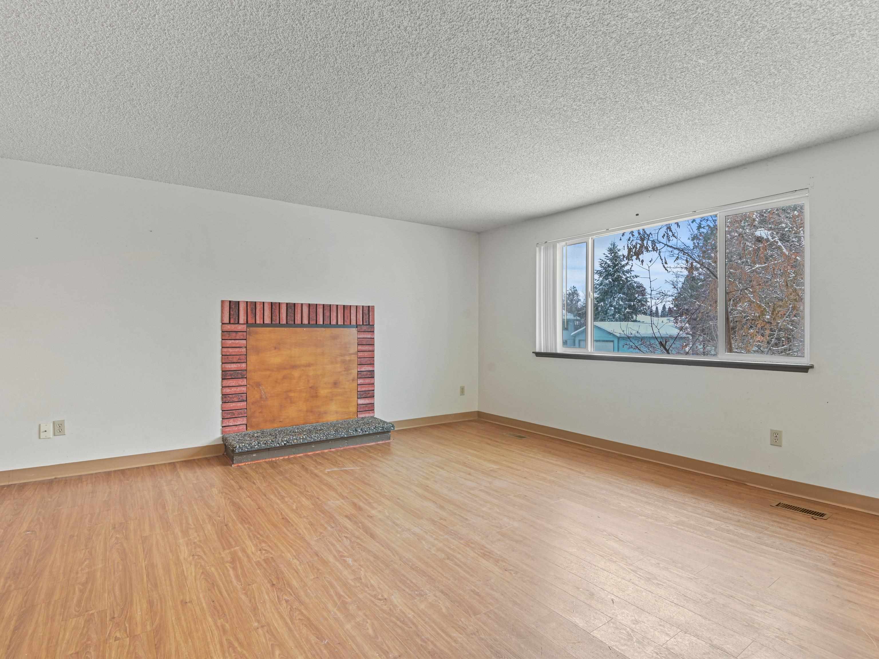 7616 North Standard Street Spokane, WA 99208 - Photo 3 of 22 Gallery Image 3