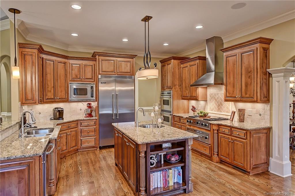 5808 Natoma Road Clover, SC 29710 - Photo 9 of 36