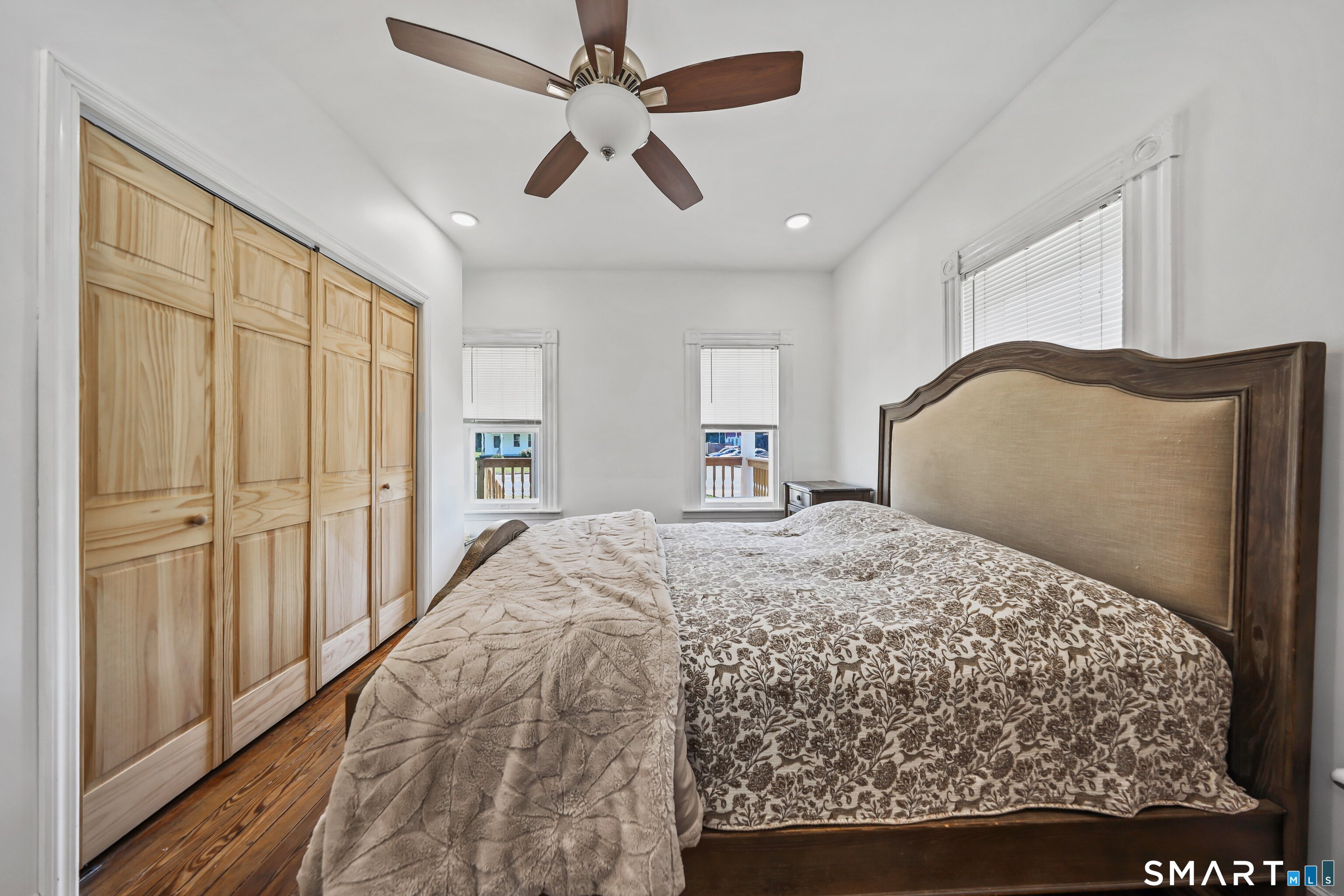 339 River Road Shelton, CT 06484 - Photo 11 of 36
