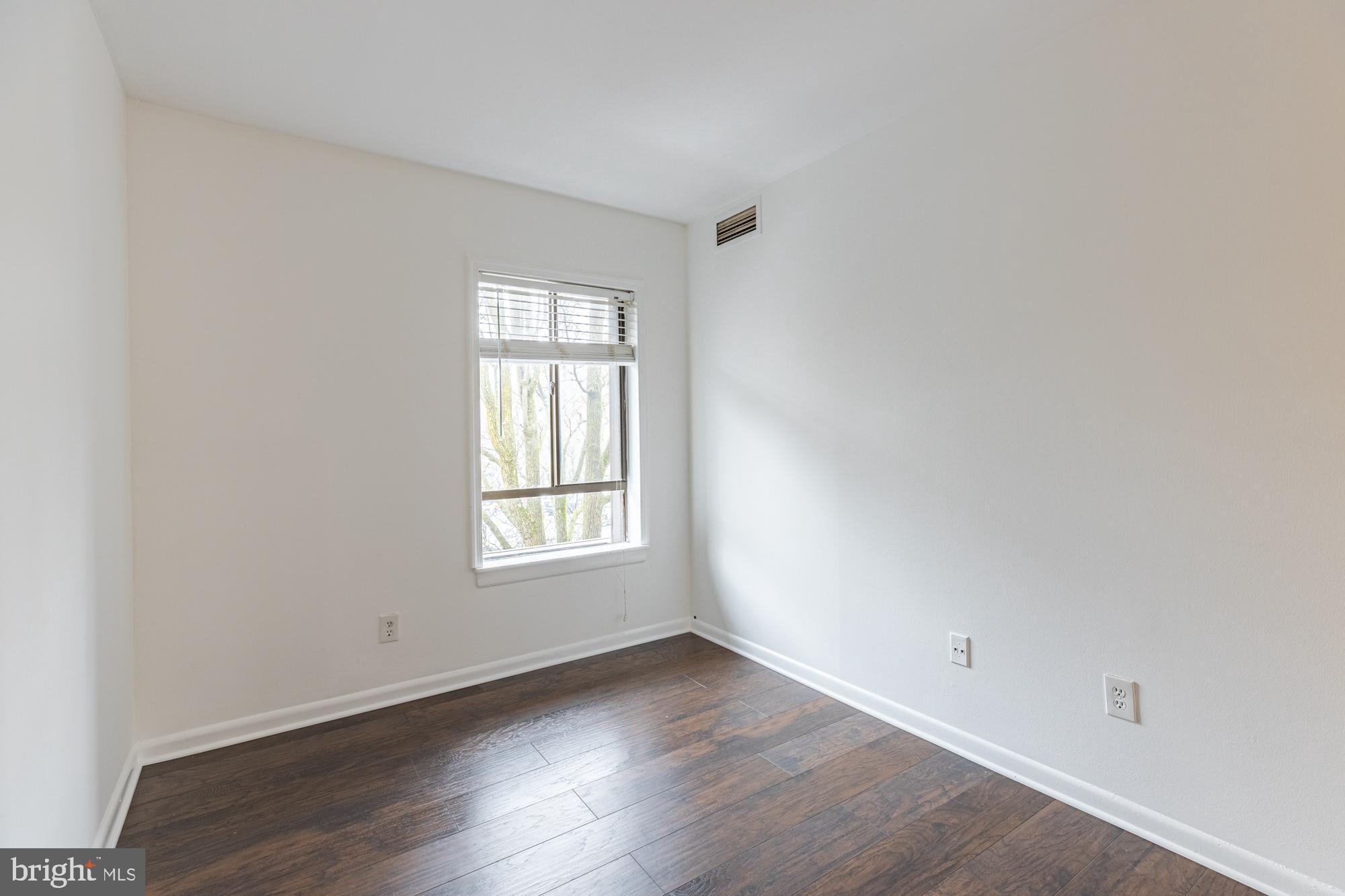 11603 Stoneview Square, Unit 21C Reston, VA 20191 - Photo 16 of 30