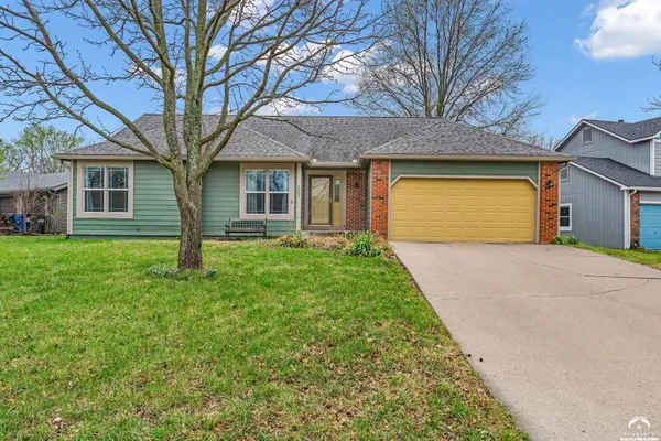 $319,000 | 3007 West 29th Terrace, Lawrence, KS 66047